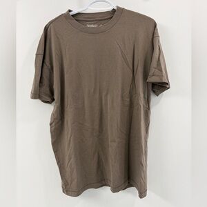 Soft A&F Essentials - Men’s Crewneck Tee Shirt - Brown - Large